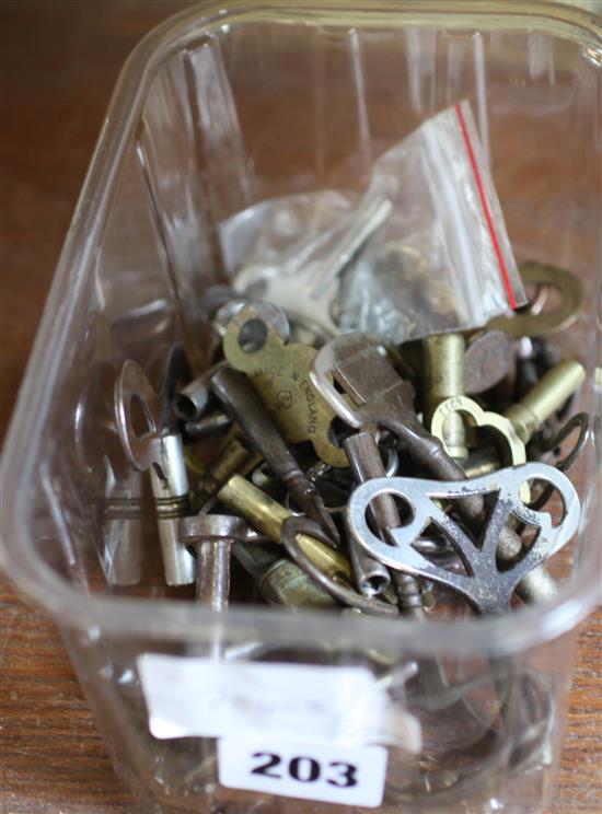 Bag of watch and clock keys